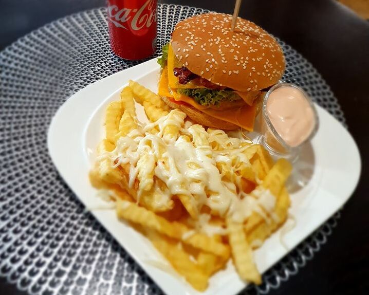 Meniu Burger