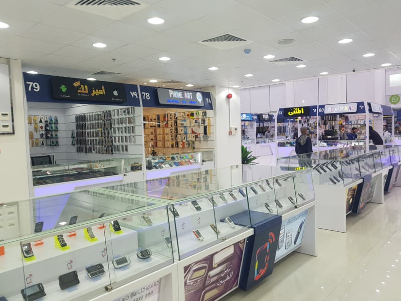 مجمع نوادر الرياض للاتصالات