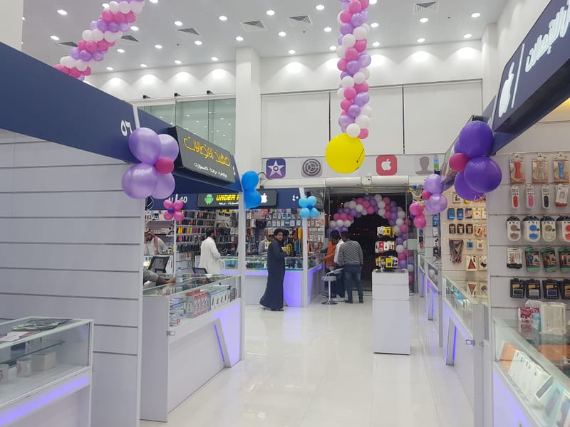 مجمع نوادر الرياض للاتصالات