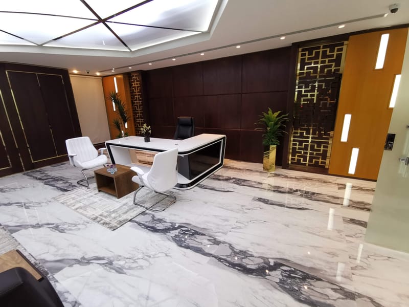 مكاتب الادارة في معرض تساهيل للتجارة