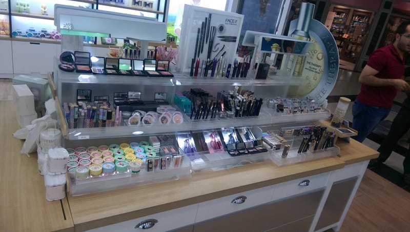 ديكور وستاندات عرض