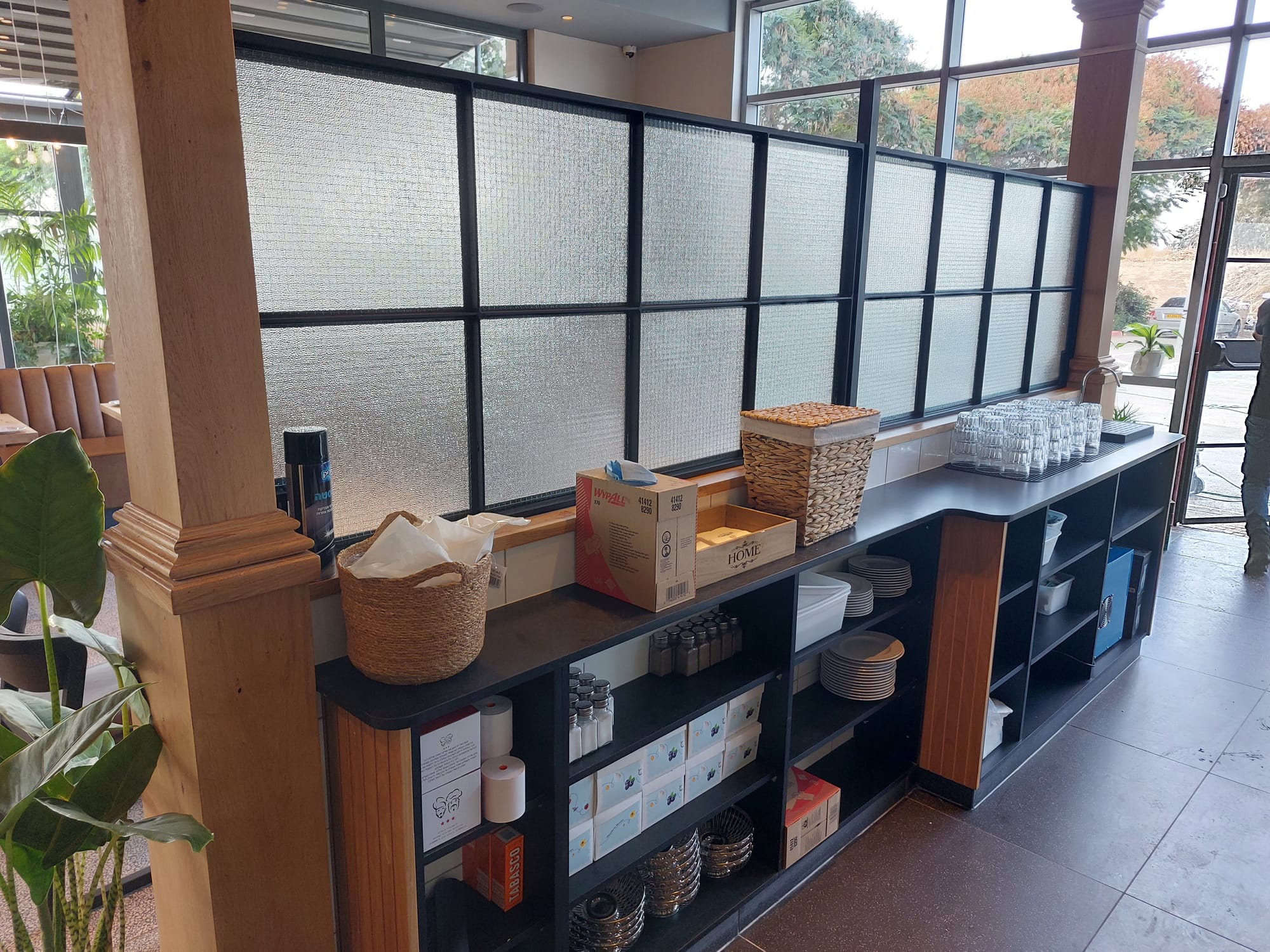 מסעדת בנדיקט - יהוד 