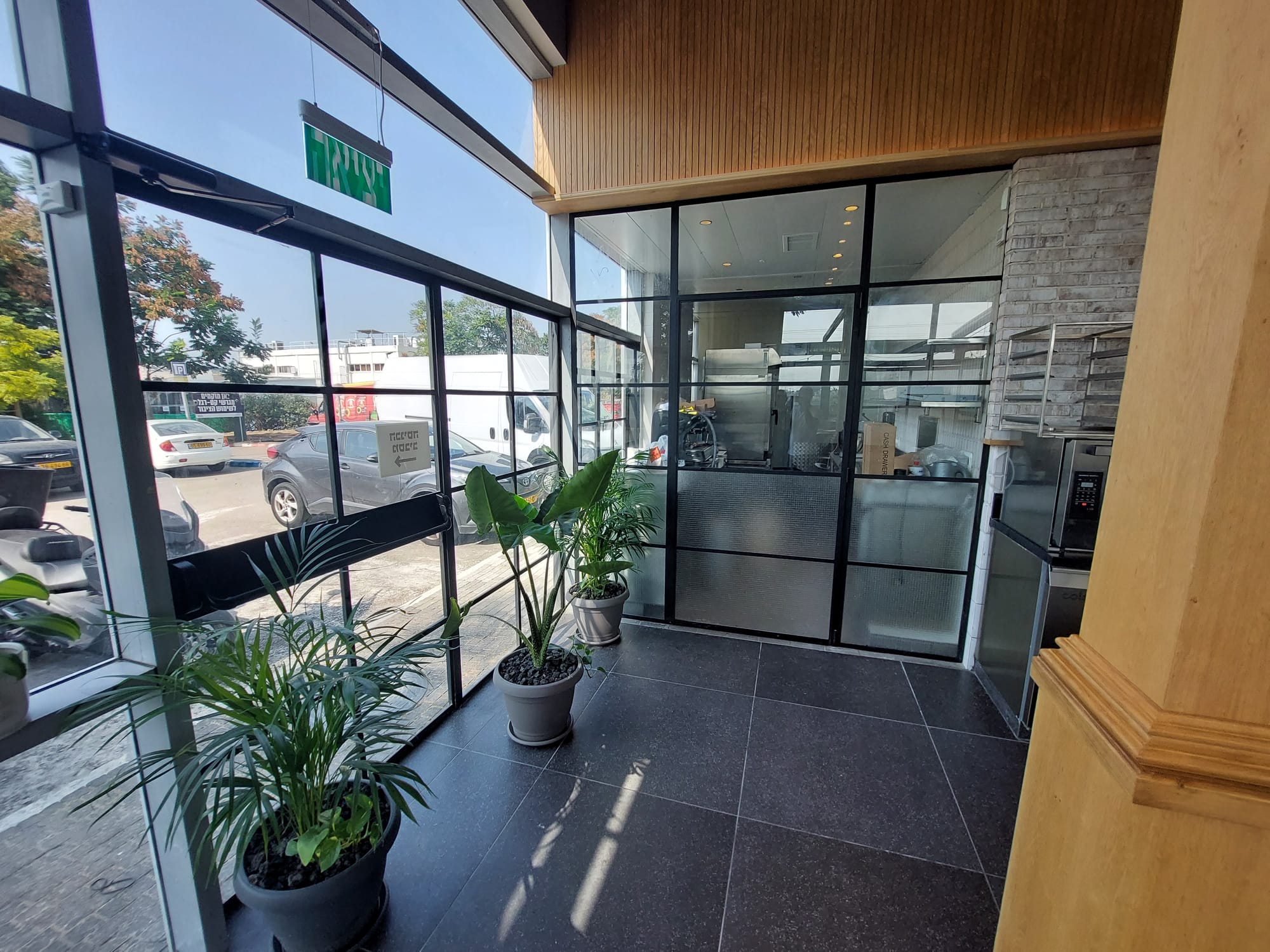 מסעדת בנדיקט - יהוד 