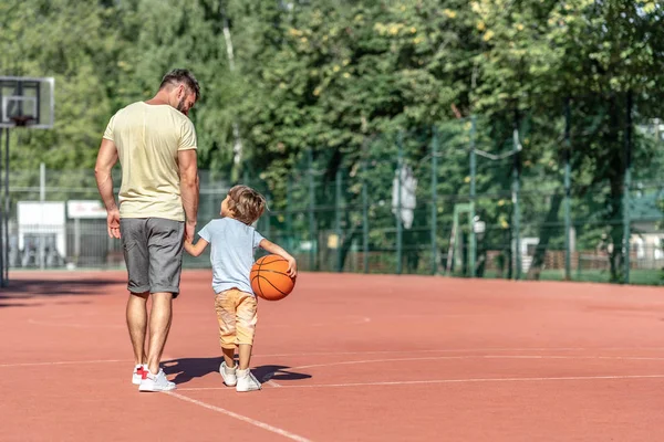 Com ajudar els nostres fills a gestionar els triomfs i les derrotes esportives