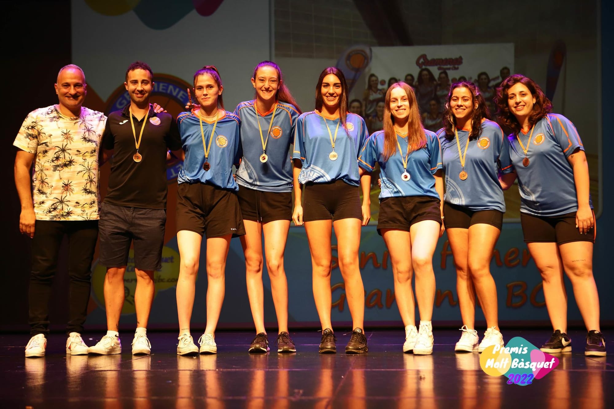 Menció Gramenet BC (Senior femeni) Campiones de Barcelona i Catalunya Sots 25 FCBQ i ascens a Tercera Catalana femenina.