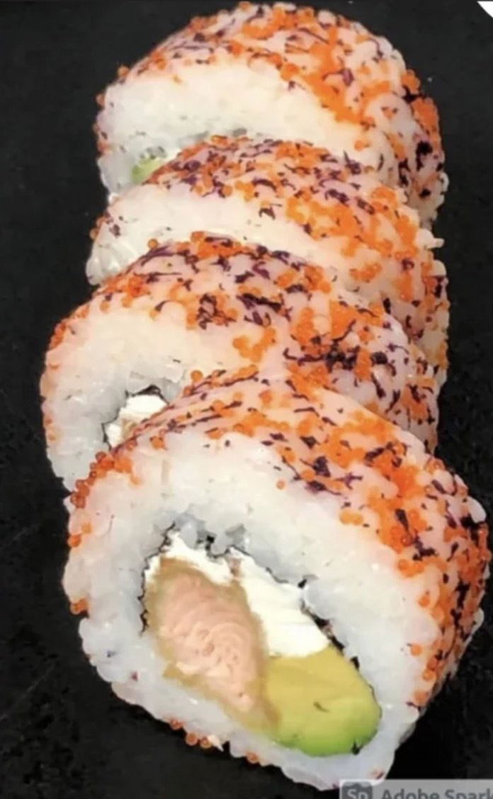 Salmon avo cooked roll