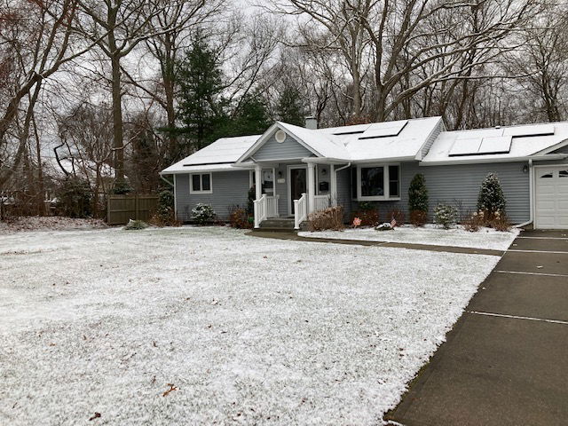 white Christmas Eve