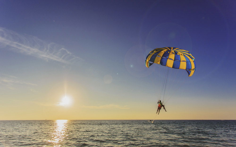 Health Benefits of Parasailing