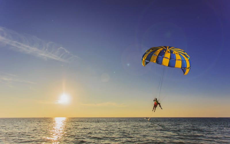 Health Benefits of Parasailing