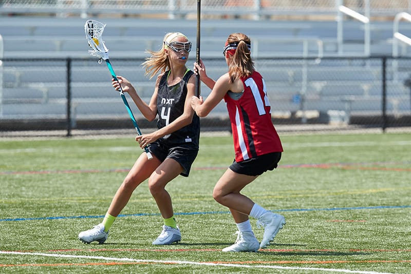 How to play lacrosse ?