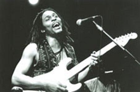Majek Fashek