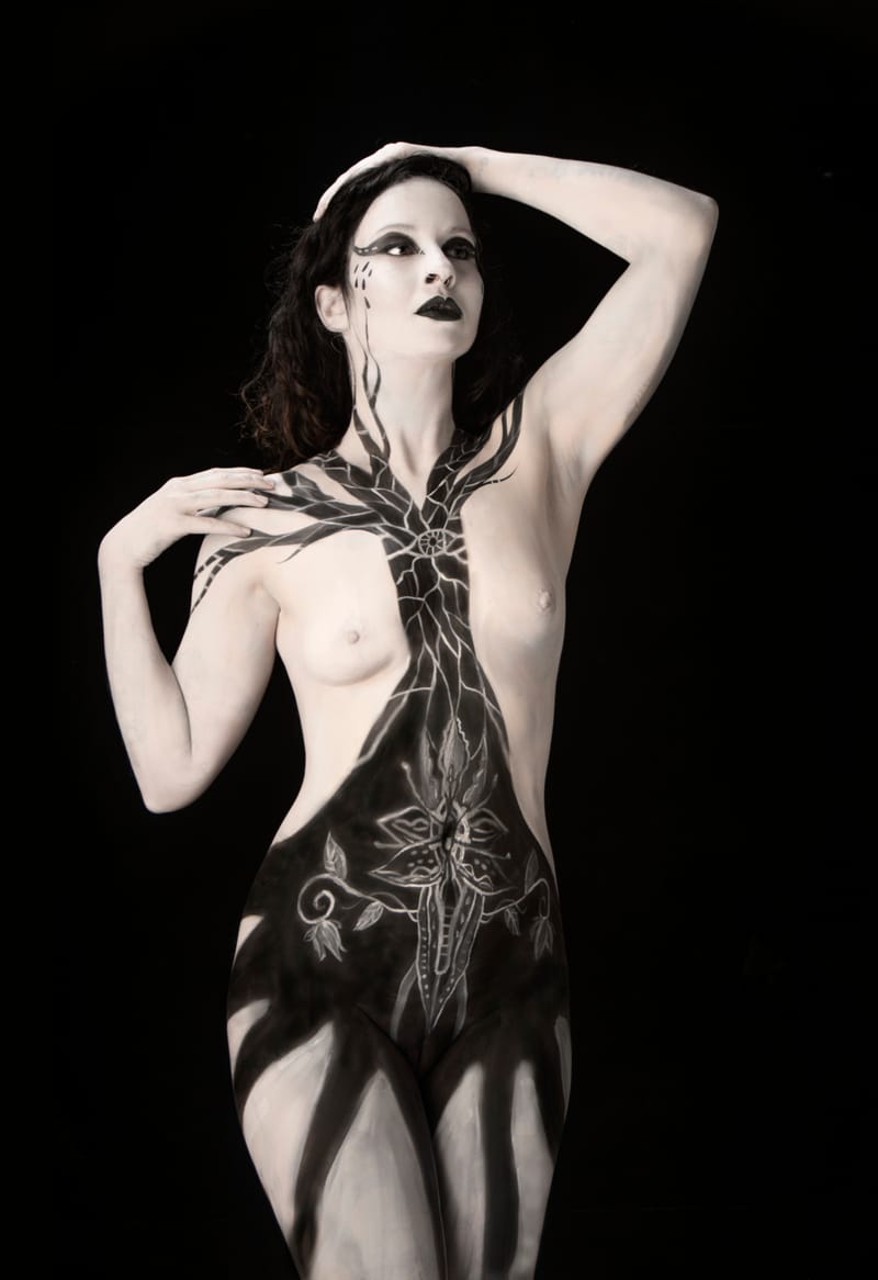 Creative body painting