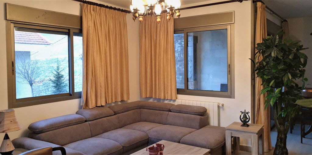 Cherry F-1 Apartment