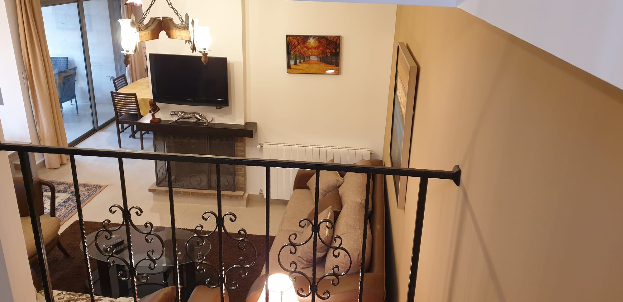 Cherry F-1 Apartment