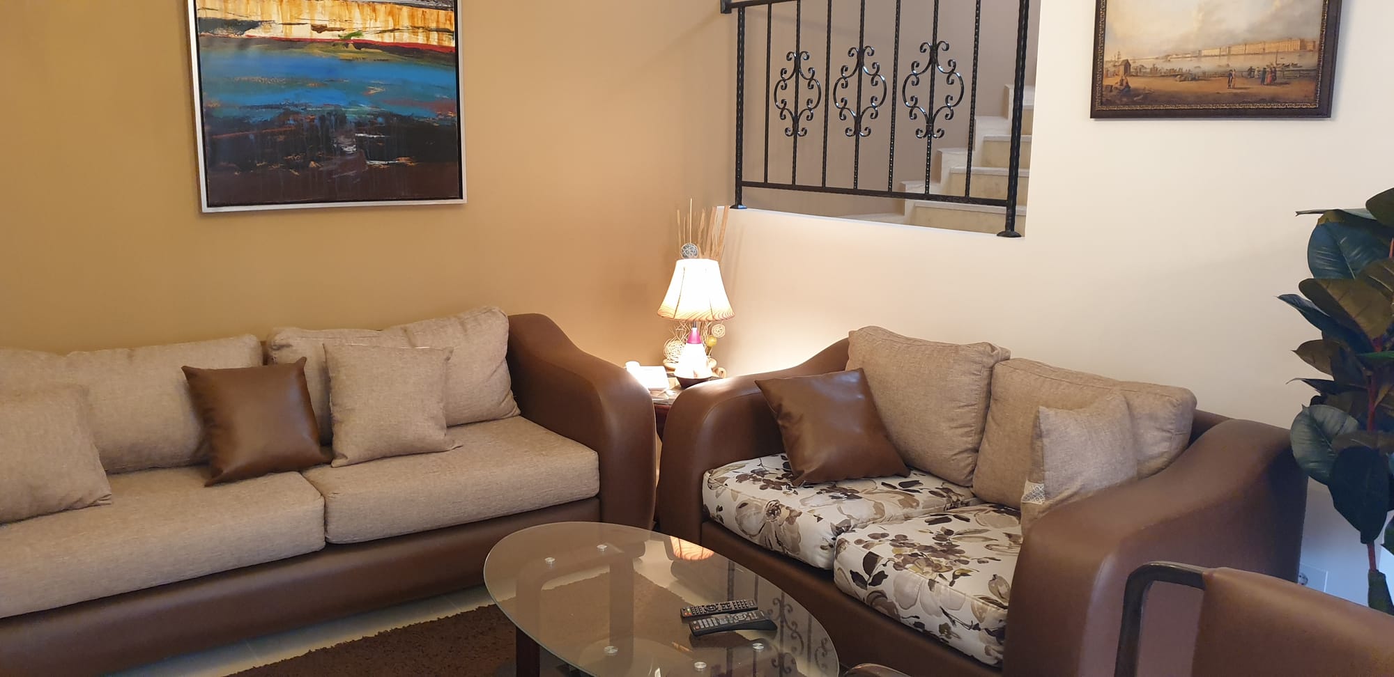 Cherry F-1 Apartment