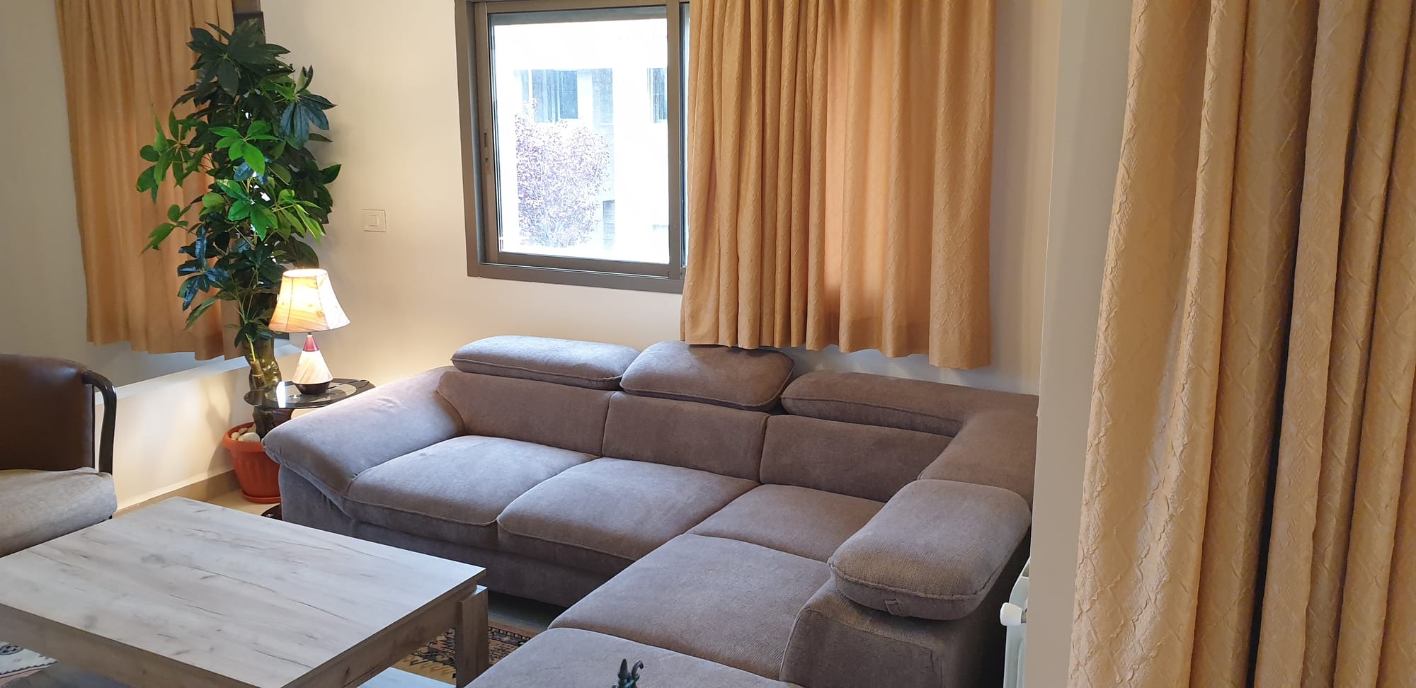 Cherry F-1 Apartment