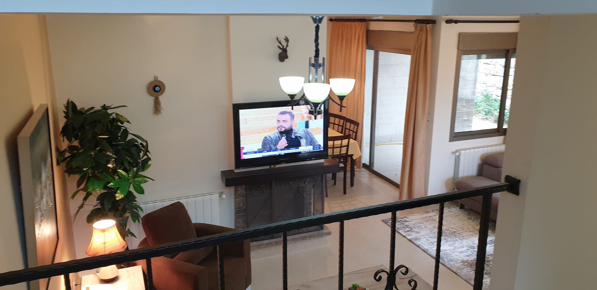 Pine F-2 apartment: quiet 3 bedroom setup