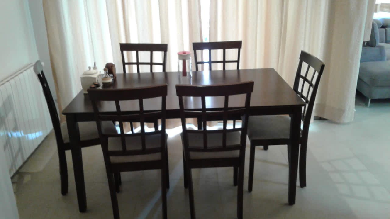 Pine F-2 apartment: quiet 3 bedroom setup