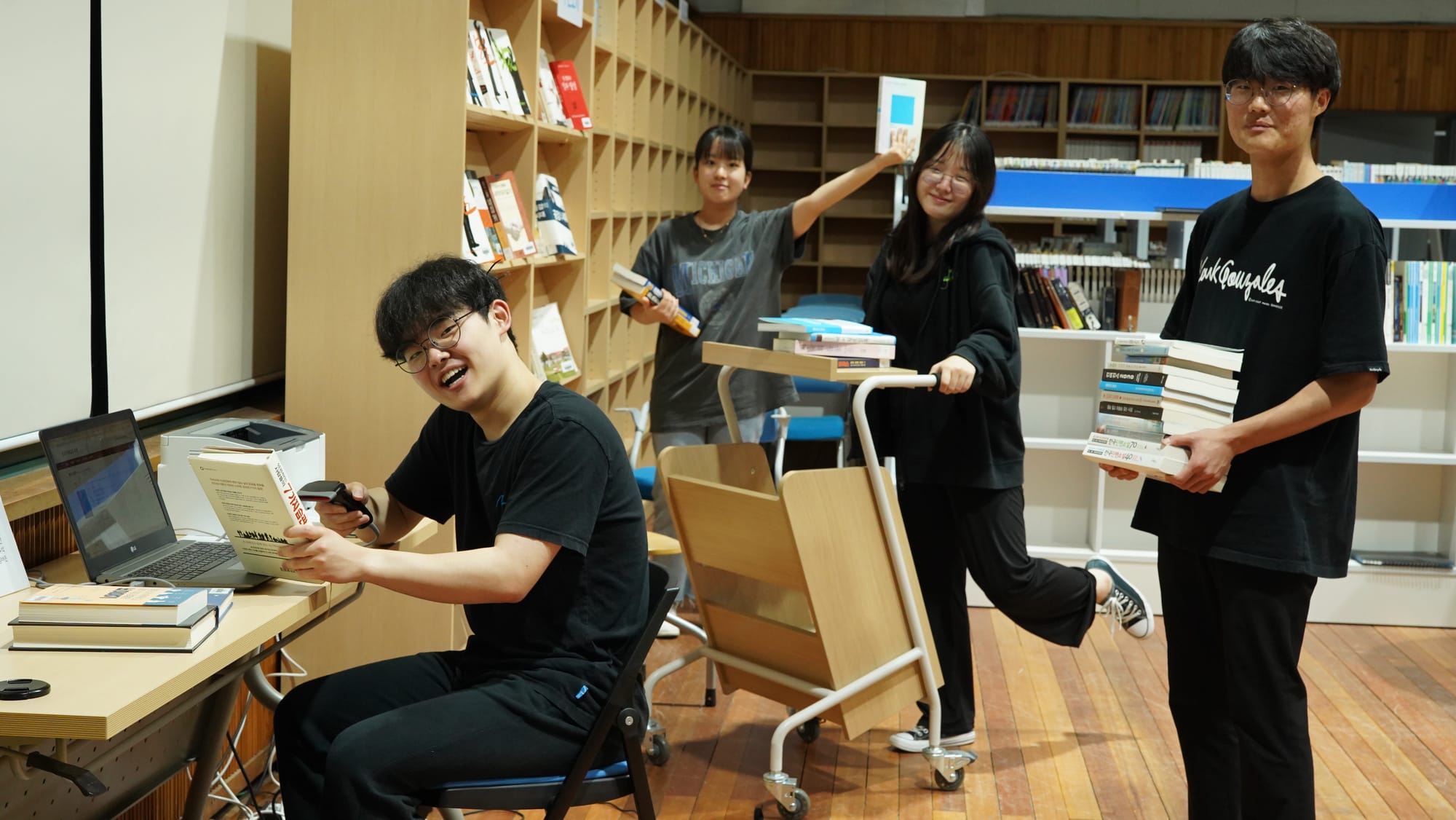 책감(感) 도서팀