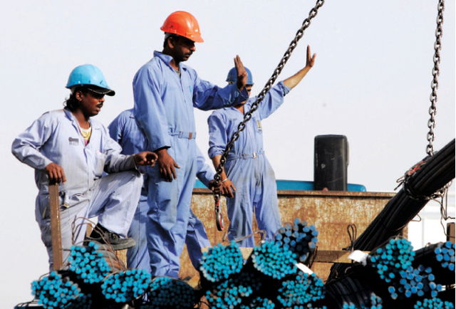 الفن المحترف توفير الأيدي العاملة المدربة 