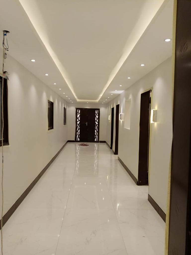 الفن المحترف (اعمال الڤلل والتشطيبات الداخلية)