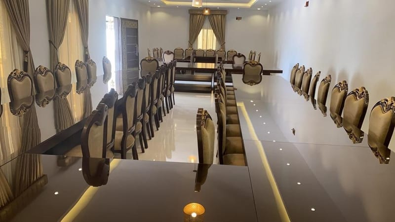 الفن المحترف (اعمال الڤلل والتشطيبات الداخلية)