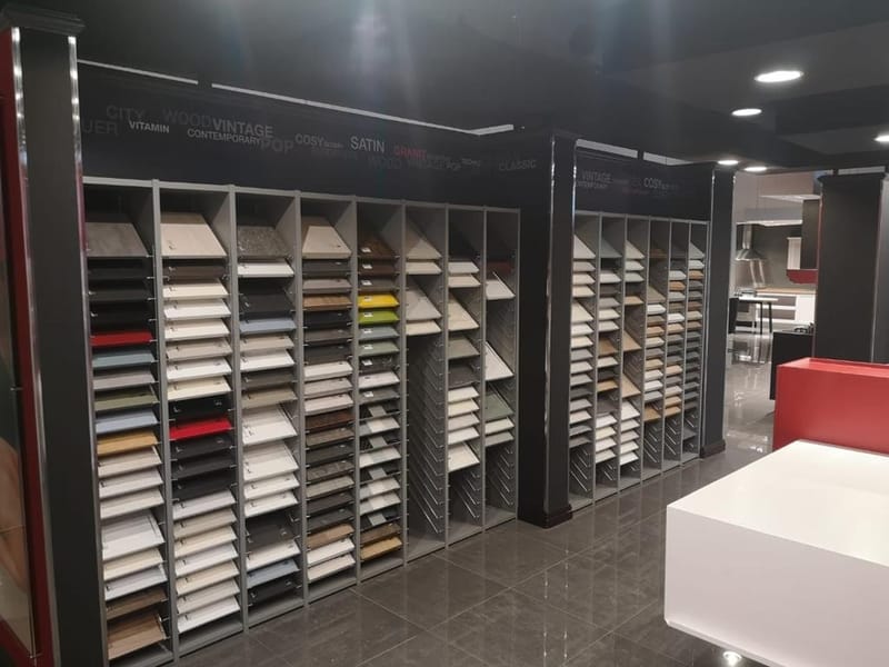 الفن المحترف (اعمال المعارض والمحلات التجارية)