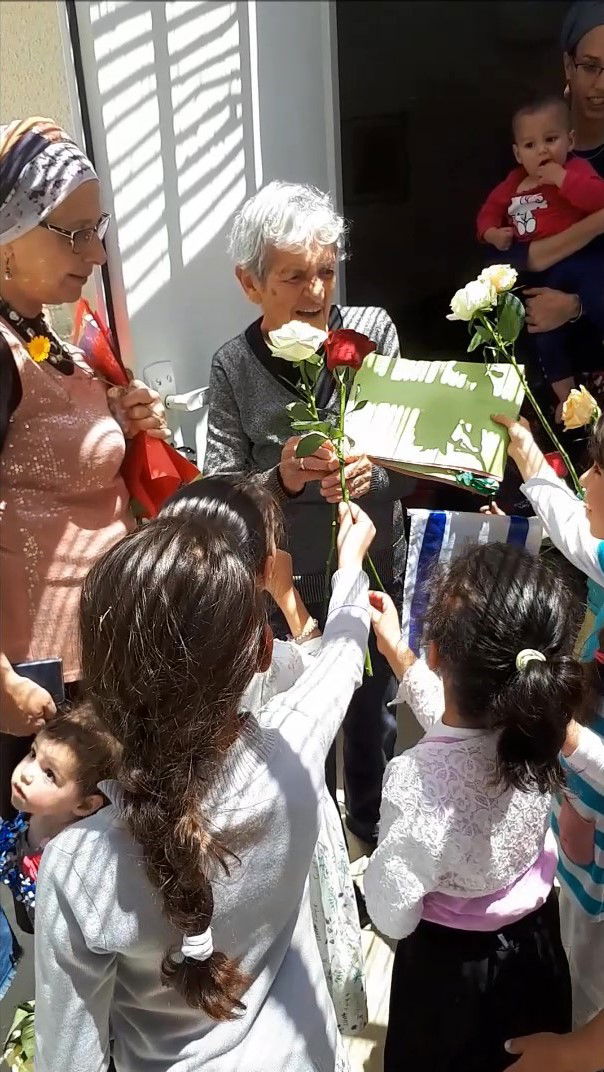 ילדי הקהילה למען ותיקיה