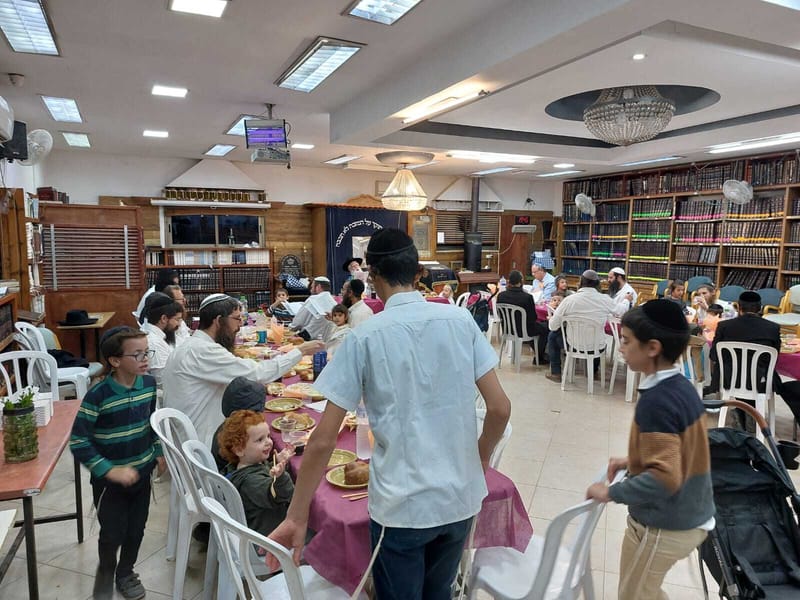 טקס הדלקה וסעודה לכבוד הצדיק רבי שמעון בר יוחאי!