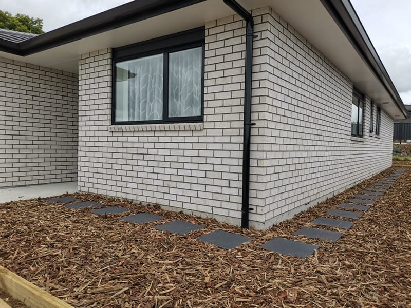 Bark Lawn - Easy Care Section