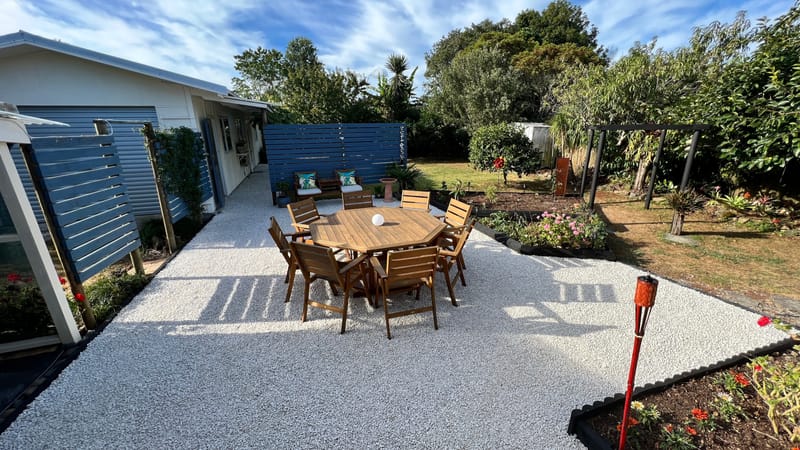 Lime Chip Pathway and Entertaining Area