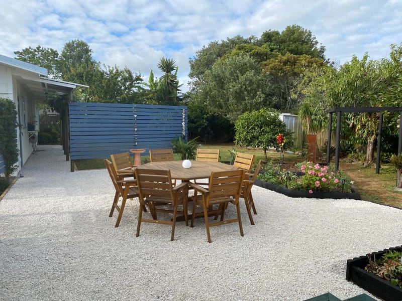 Lime Chip Pathway and Entertaining Area
