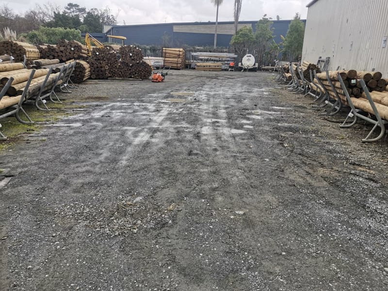 Driveway Repairs and Re Metalling