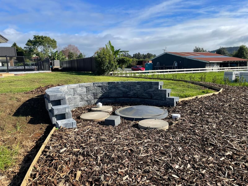 Rock Face Block Retaining Wall