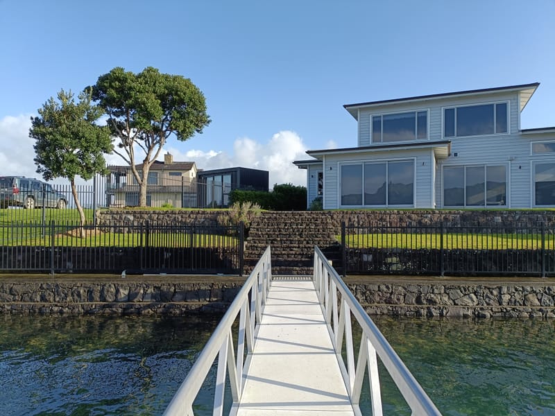 Aluminium Fence and Electric Gate System