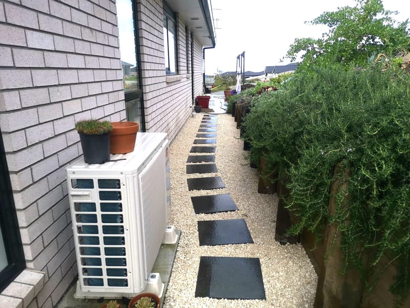 White Lime Chip and Black Paver Pathway