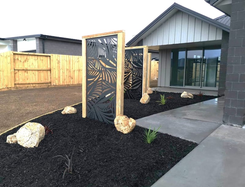 100% Recycled Plastic Screen Panels