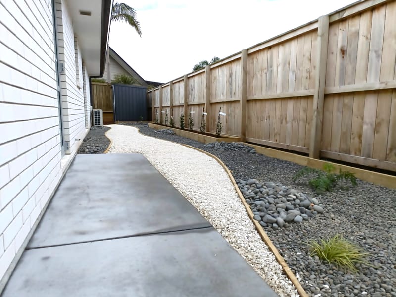White Limechip Pathway With Grey Pebbles