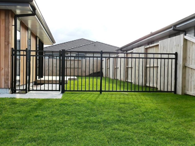 Aluminium Fentec Fencing and Gates