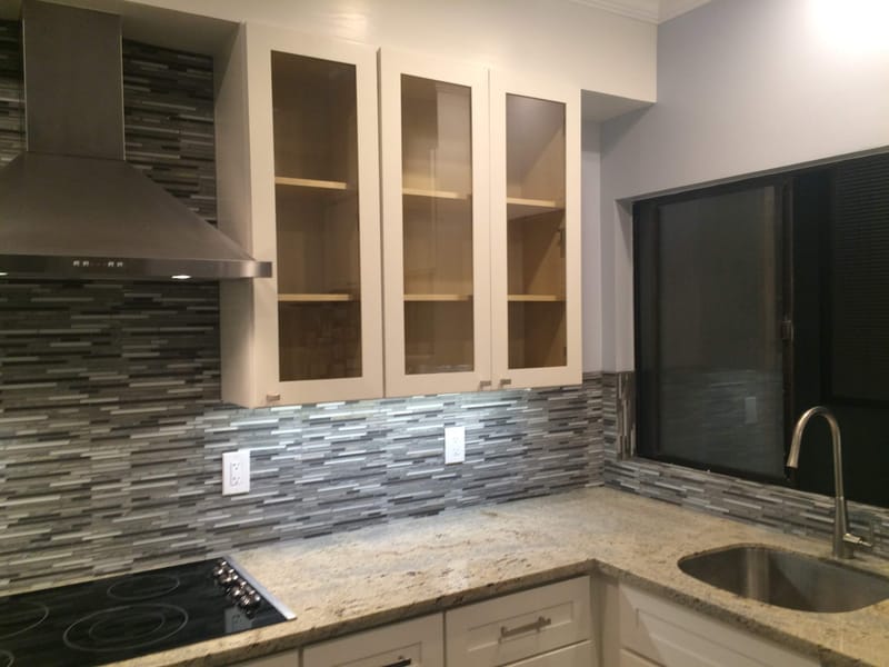 KITCHEN REMODELING 