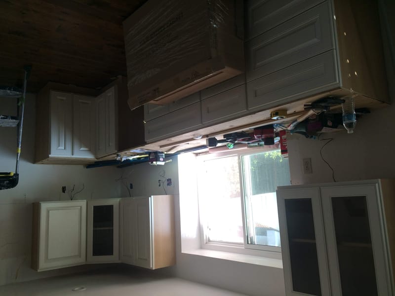 KITCHEN REMODELING 
