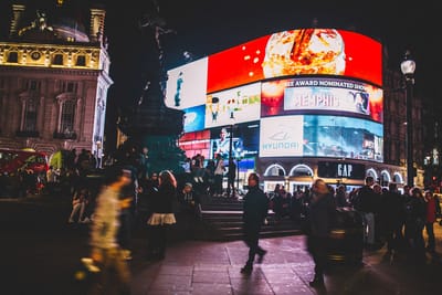 An estimated $1.5 trillion business that London could lose to Europe