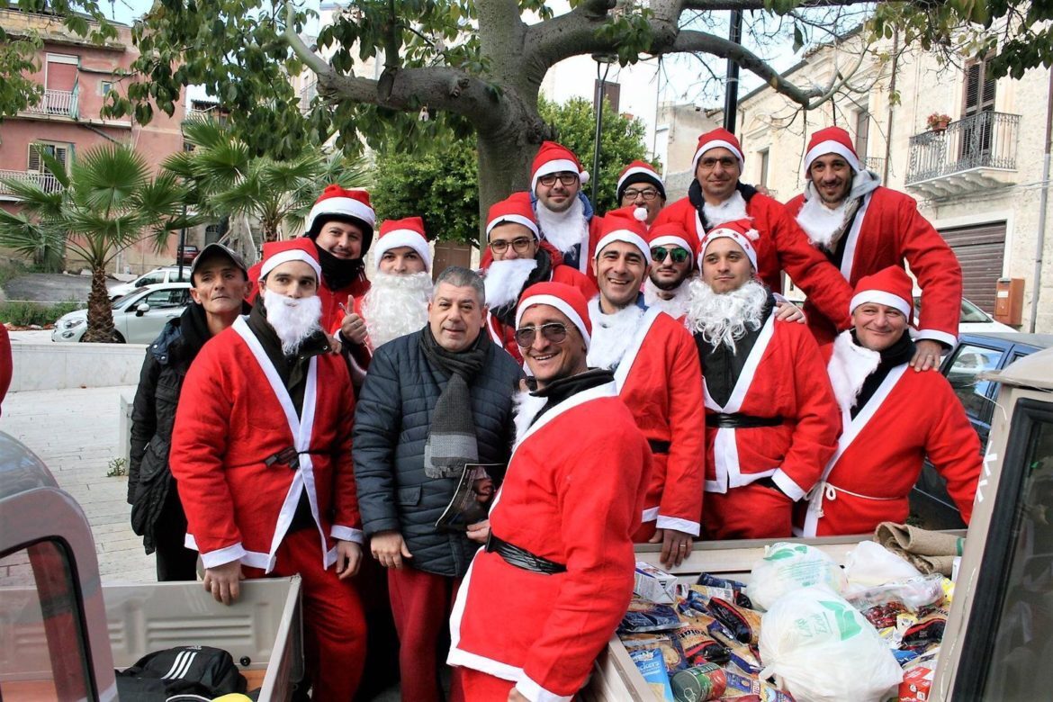 Cultura. La Terza Edizione del Babbo Natale in Vespa. L’intervista agli organizzatori