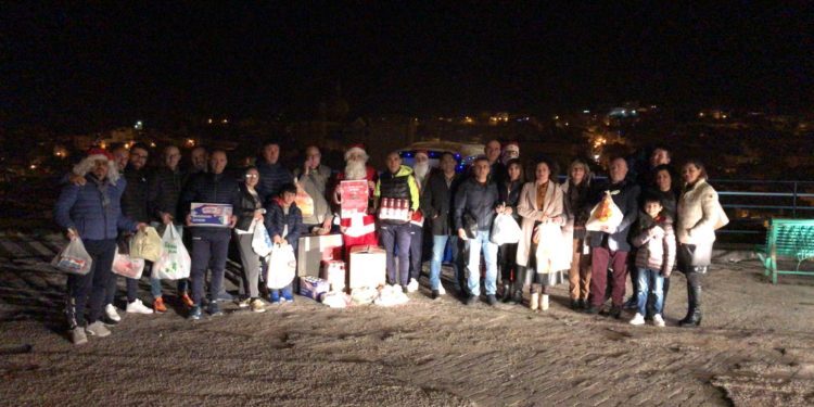 L'Asd Team Cycling Road aderisce all'iniziativa Babbo Natale in Vespa