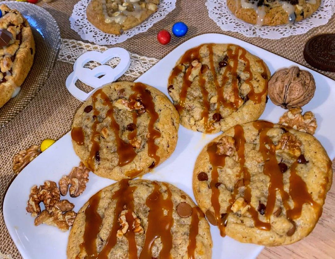 CINNAFUN: Daim, Spéculos &amp; Cannelle
DREAMY: Chocolat blanc &amp; Oréo 
BOO-BOO: Chocolat Lait / Noir, Noix &amp; Caramel
MOONLIGHT: Macadamia Chocolat Blanc
CRISPYPECAN: ChocolatLait / Noix de Pécan Caramélisé