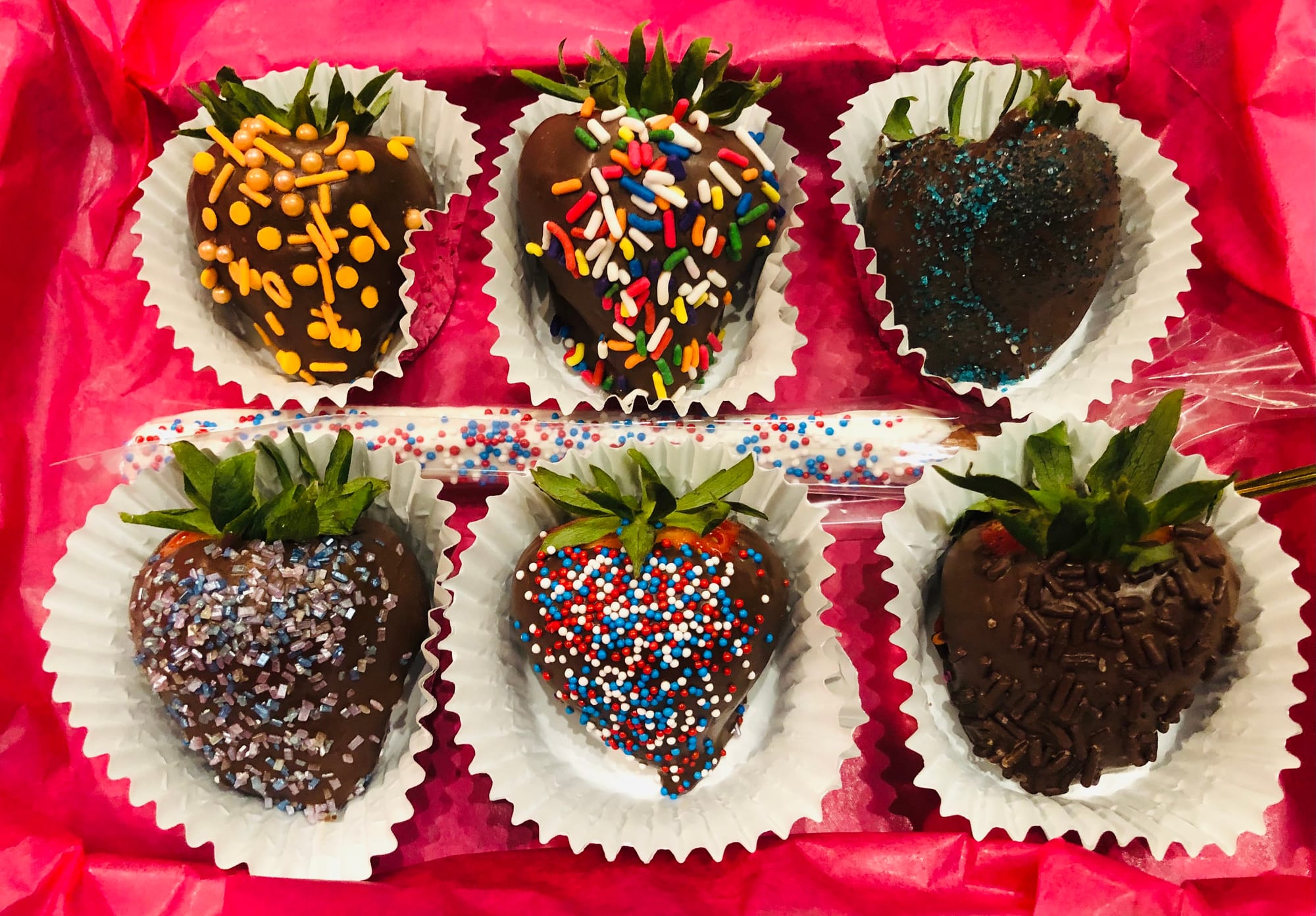 Delicious Chocolate Dipped Strawberries