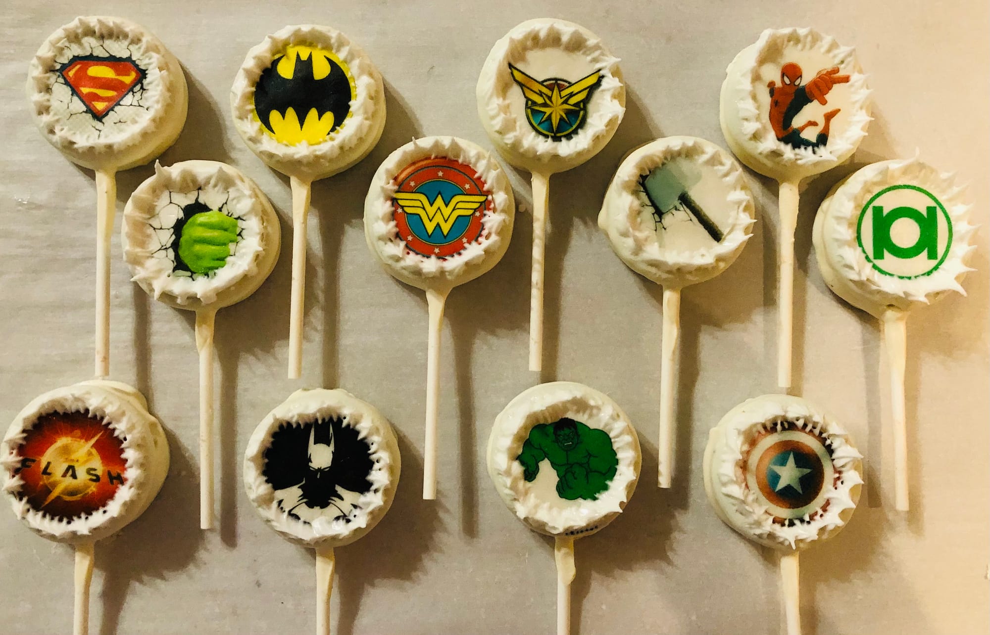 Superhero Dipped Oreos