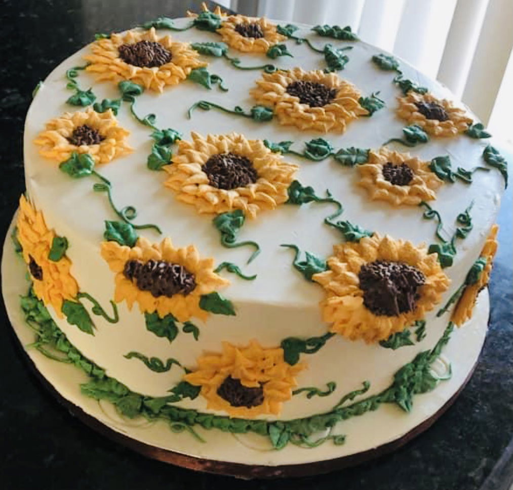 2 Layer Vanilla & Lemon Sunflower Cake