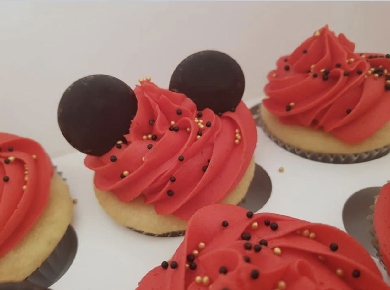 Vanilla Mickey Mouse Cupcakes With Buttercream Frosting