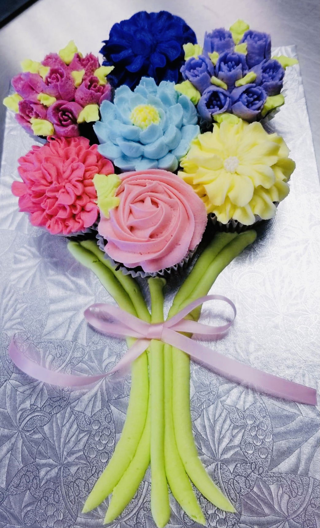 Mother’s Day Cupcake Bouquet